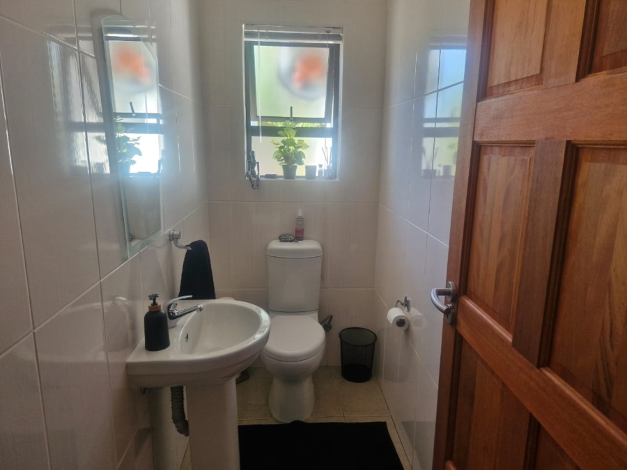 To Let 4 Bedroom Property for Rent in Keidebees Northern Cape